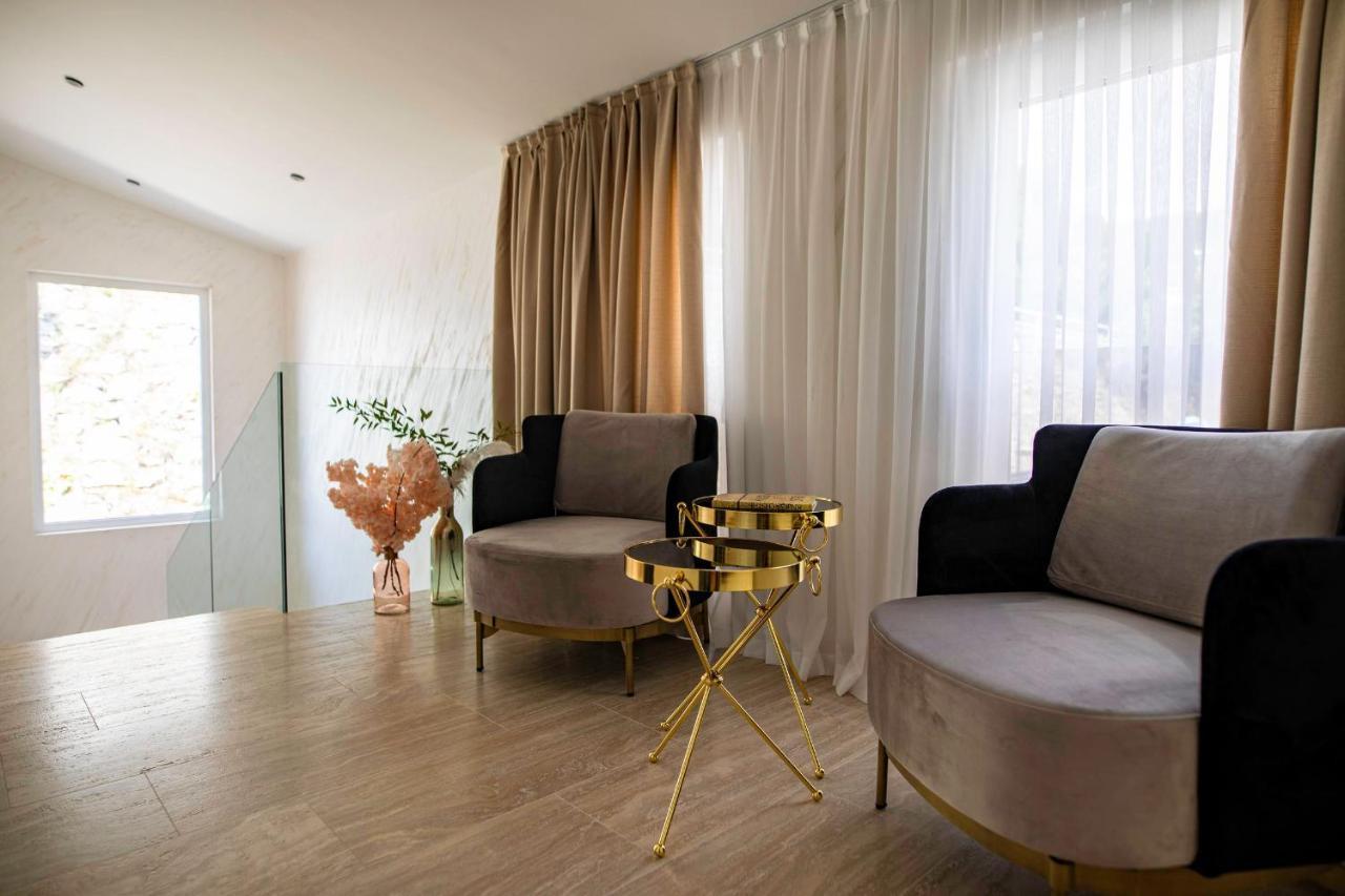 Villa Nina - Apartments With Pool Near The Sea Рабац Екстериор снимка