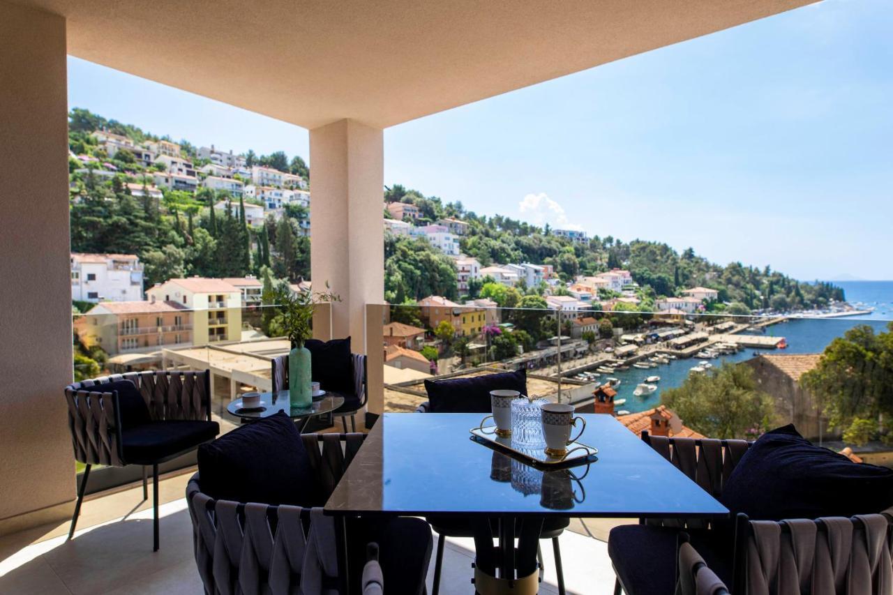 Villa Nina - Apartments With Pool Near The Sea Рабац Екстериор снимка